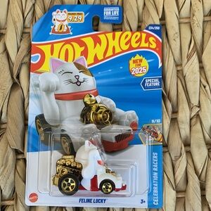 Feline Lucky Toy Cat Car White Maneki-Neko White Kitty Hot Wheels Hotwheels 🆕